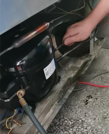 郑州市热水器维修(哪些故障需要专业维修？)